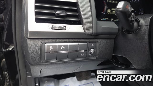 KG Mobility (SsangYong) Rexton Sports Diesel 2.2 4WD Prestige 2019 — фото 20