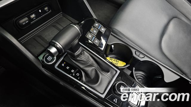 Kia Sportage (V) Diesel 2.0 2WD Prestige 2022 — фото 9