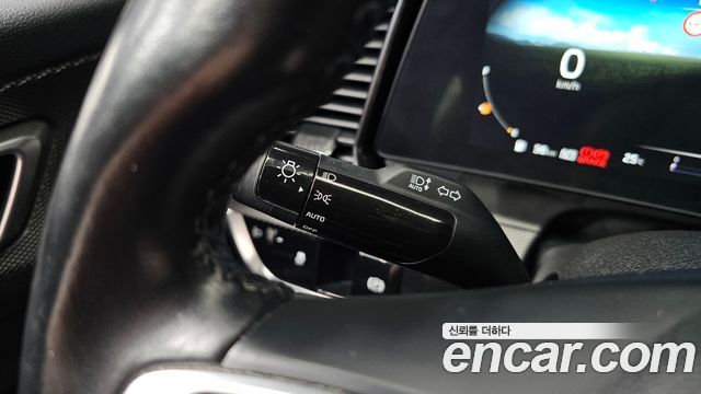 Kia Sportage (V) Diesel 2.0 2WD Prestige 2022 — фото 17