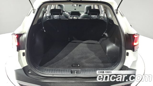 Kia Sportage (V) Diesel 2.0 2WD Prestige 2022 — фото 20