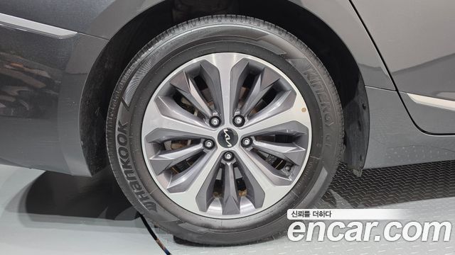 Kia K8 Hybrid Noblesse 2022 — фото 5
