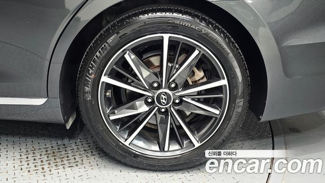 Hyundai Grandeur (IG) 2.5 Exclusice 2022 — фото 21