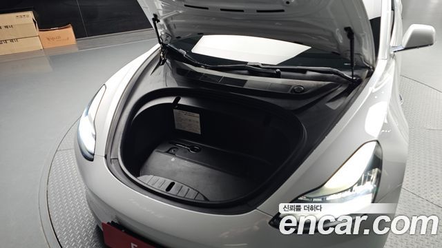 Tesla Model 3 Standard Range Plue RWD 2020 — фото 6