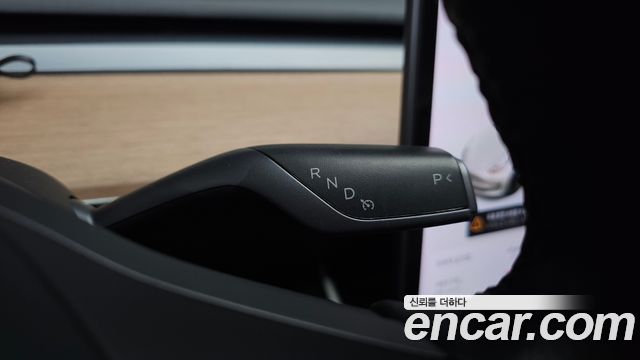 Tesla Model 3 Standard Range Plue RWD 2020 — фото 9
