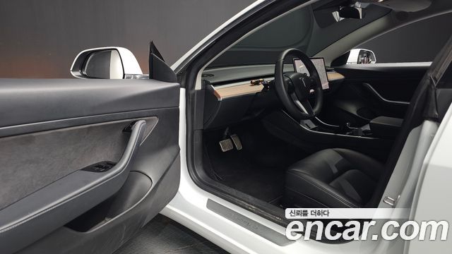 Tesla Model 3 Standard Range Plue RWD 2020 — фото 10