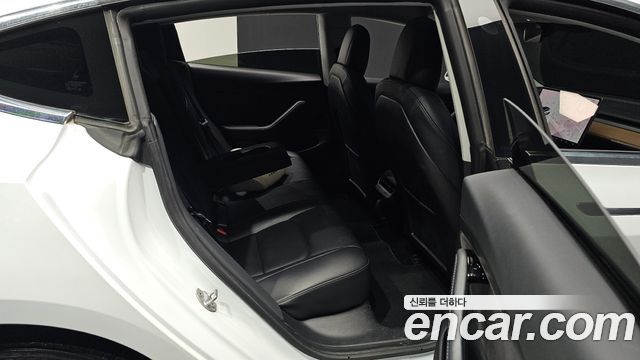 Tesla Model 3 Standard Range Plue RWD 2020 — фото 11
