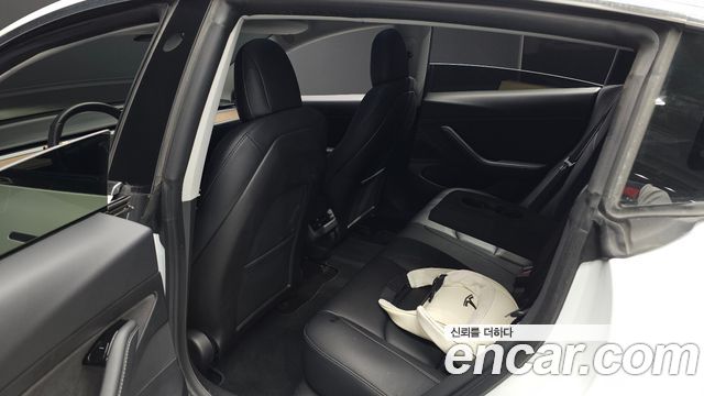 Tesla Model 3 Standard Range Plue RWD 2020 — фото 12