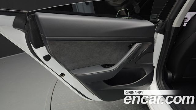 Tesla Model 3 Standard Range Plue RWD 2020 — фото 25