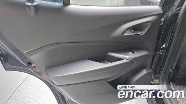Chevrolet Trax Crossover 1.2 RS 2024 — фото 31