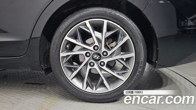 Hyundai Avante (AD) 1.6 Smart 2020 — фото 21