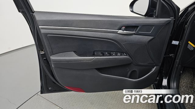 Hyundai Avante (AD) 1.6 Smart 2020 — фото 24