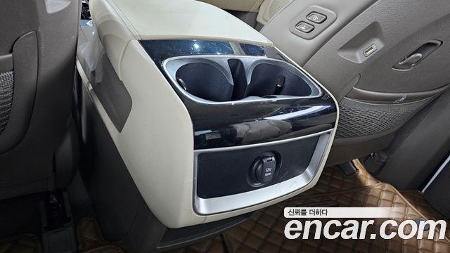 Kia Carnival (IV) Diesel 9-Seater Noblesse 2023 — фото 17