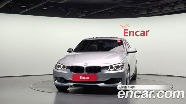 BMW 3 Series (F30) 320i 2015 — фото 3
