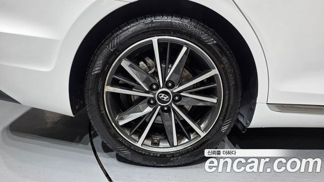 Hyundai Grandeur (IG) 3.0 LPi Rent Car Premium 2022 — фото 5