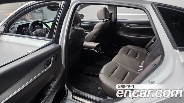 Hyundai Grandeur (IG) 3.0 LPi Rent Car Premium 2022 — фото 18