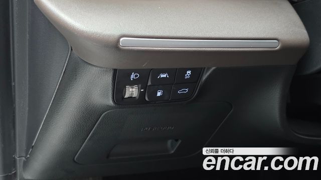 Hyundai Grandeur (IG) 3.0 LPi Rent Car Premium 2022 — фото 20