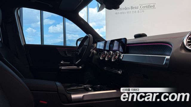 Mercedes-Benz EQB (X243) EQB300 4MATIC AMG Line 2026 — фото 19