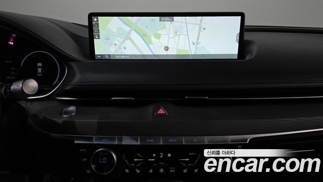 Genesis G80 (RG3) Gasoline 3.5 Turbo AWD 2021 — фото 12