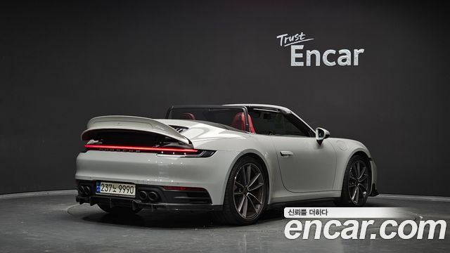 Porsche 911 (992) Carrera 4 Cabriolet 2021 — фото 2