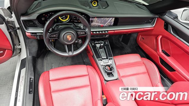 Porsche 911 (992) Carrera 4 Cabriolet 2021 — фото 7
