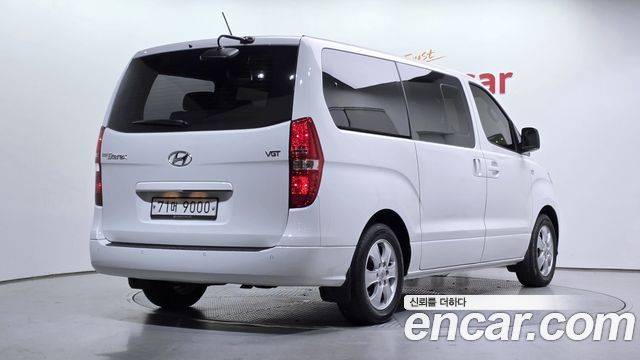 Hyundai Grand Starex Wagon 12-Seater Smart 2020 — фото 2