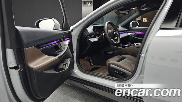 BMW 5 Series (G60) 520i M Sport 2025 — фото 10