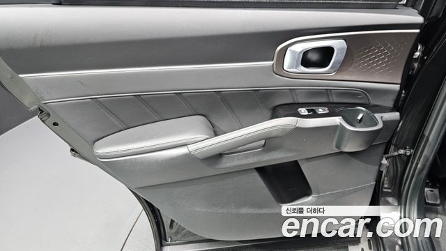 Kia Sorento (IV) Gasoline 2.5T 2WD Signature 2024 — фото 25