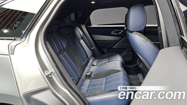 Land Rover Range Rover Velar 3.0 P380 R-Dynamic SE 2019 — фото 12