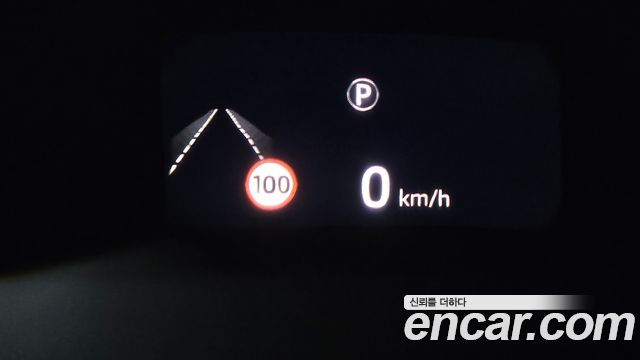 Land Rover Range Rover Velar 3.0 P380 R-Dynamic SE 2019 — фото 16