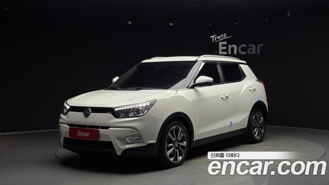KG Mobility (SsangYong) Tivoli LX 2WD DLX