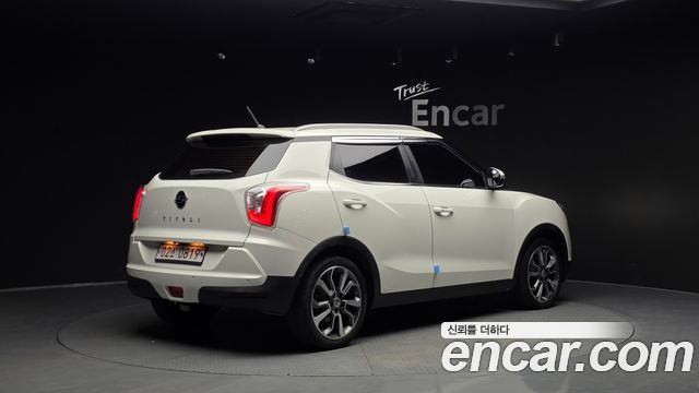 KG Mobility (SsangYong) Tivoli LX 2WD DLX 2016 — фото 2