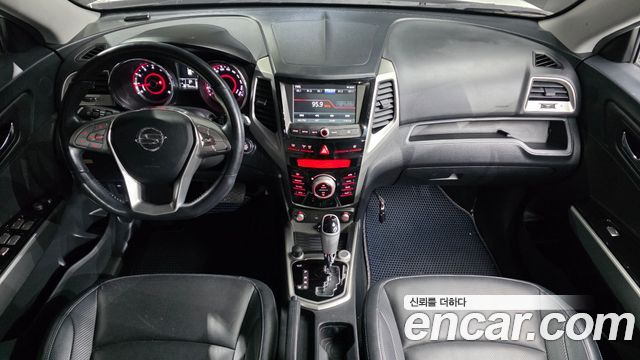 KG Mobility (SsangYong) Tivoli LX 2WD DLX 2016 — фото 7