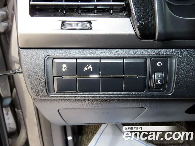 KG Mobility (SsangYong) Rexton Sports Diesel 2.2 4WD Prestige 2021 — фото 15
