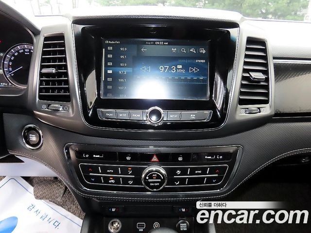 KG Mobility (SsangYong) Rexton Sports Diesel 2.2 4WD Prestige 2021 — фото 16