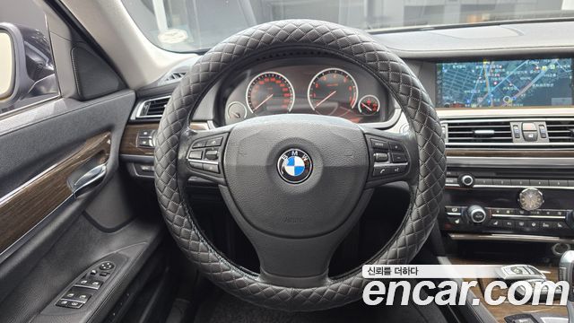 BMW 7 Series (F01) 740Li 2012 — фото 13