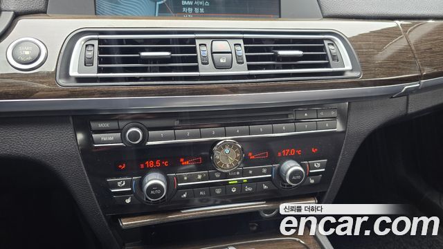 BMW 7 Series (F01) 740Li 2012 — фото 17