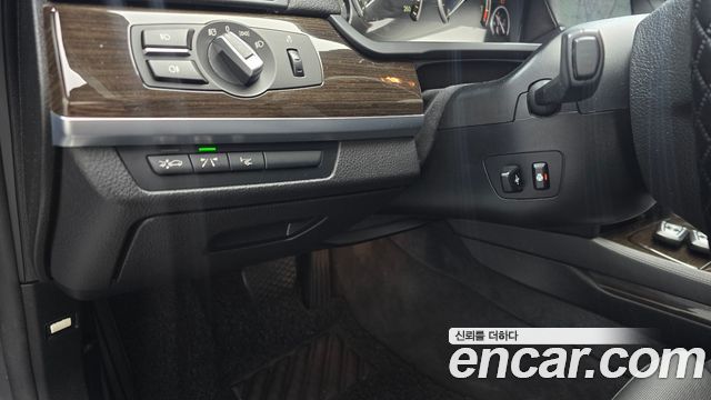BMW 7 Series (F01) 740Li 2012 — фото 27