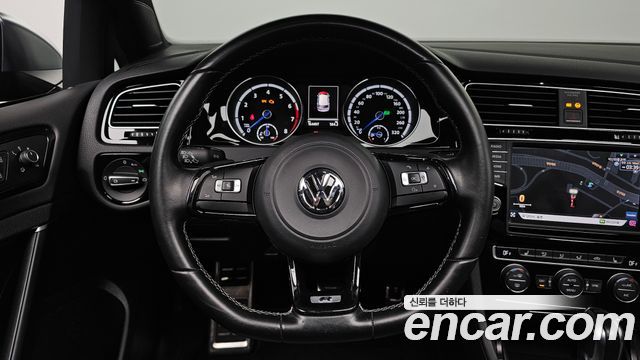 Volkswagen Golf (VII) 2.0 R 2016 — фото 13