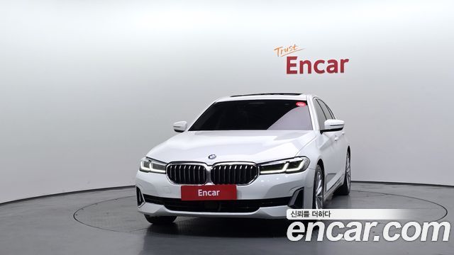 BMW 5 Series (G30) 520i Luxury 2021 — фото 3