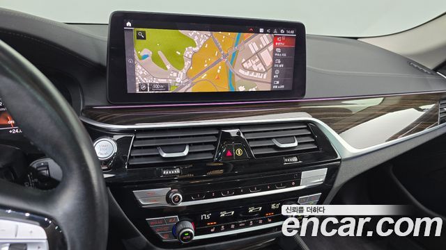 BMW 5 Series (G30) 520i Luxury 2021 — фото 12