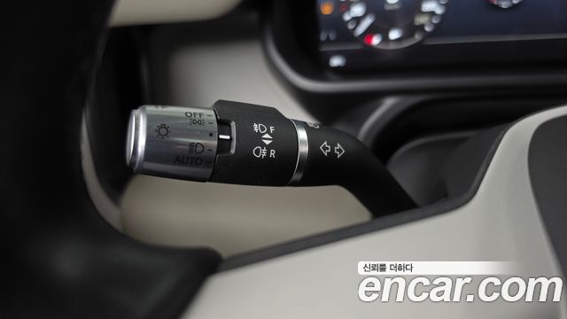 Land Rover Defender (L663) 110 D240 SE 2020 — фото 29