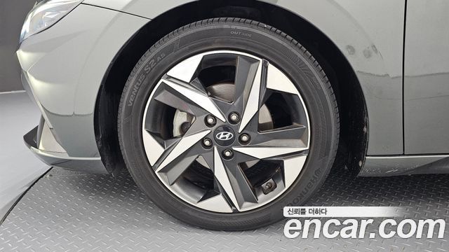 Hyundai Avante (CN7) 1.6 Inspiration 2021 — фото 5