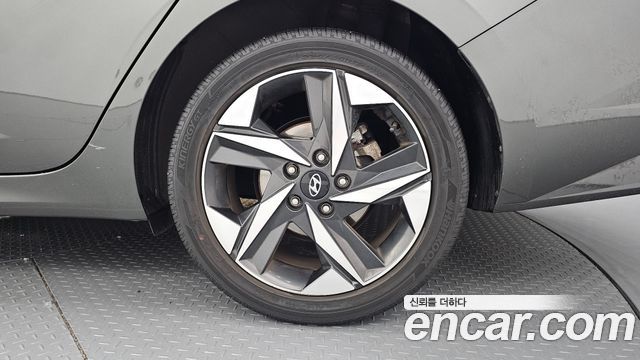 Hyundai Avante (CN7) 1.6 Inspiration 2021 — фото 21