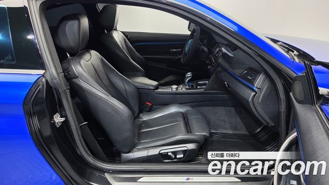 BMW 4 Series (F32) 435i xDrive Coupe 2016 — фото 11