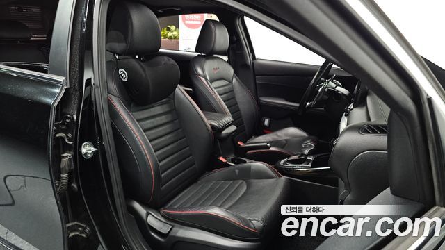 Kia K3 5Door GT Plus 2019 — фото 10