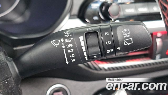 Kia K3 5Door GT Plus 2019 — фото 31