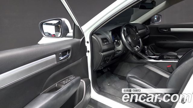 Renault Korea QM6 2.0 LPe RE 2WD 2021 — фото 10