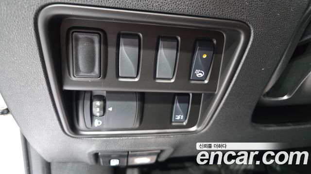 Renault Korea QM6 2.0 LPe RE 2WD 2021 — фото 20