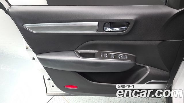 Renault Korea QM6 2.0 LPe RE 2WD 2021 — фото 24