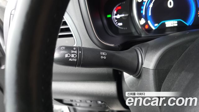 Renault Korea QM6 2.0 LPe RE 2WD 2021 — фото 29